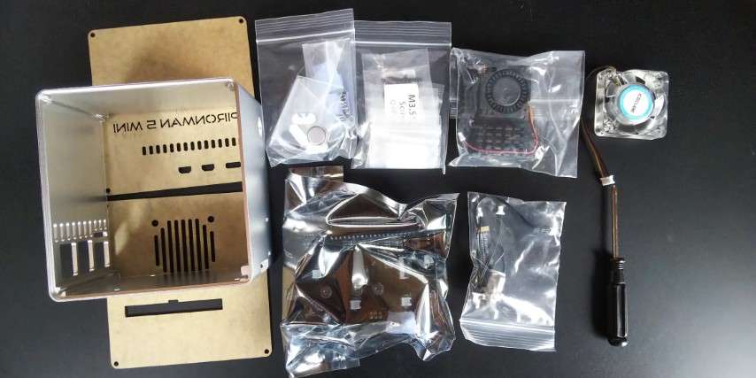 Pironman 5 Miniのパーツ一式